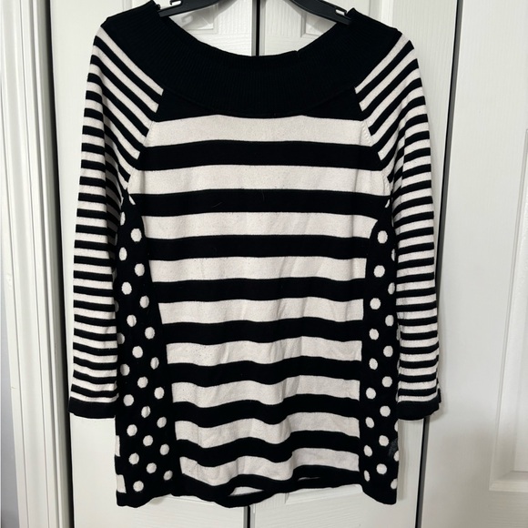 Kim Rogers XL black and white sweater - Picture 2 of 4
